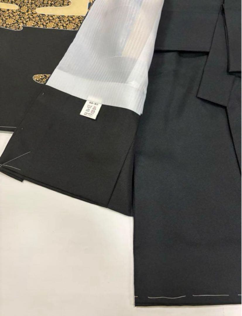 七五三　5歳男の子袴セット　黒系　袴丈長め　鷹　お城　日本製　新品