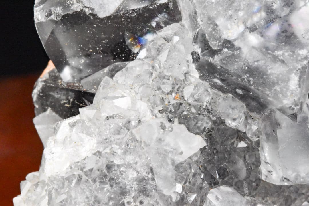 ナイジェリア Akwana産 カラーレスフローライト ドゥルージークォーツ