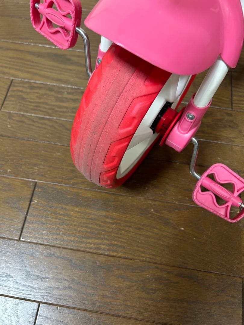 マイメロディ水玉模様のピンク三輪車引き取り限定 - メルカリ