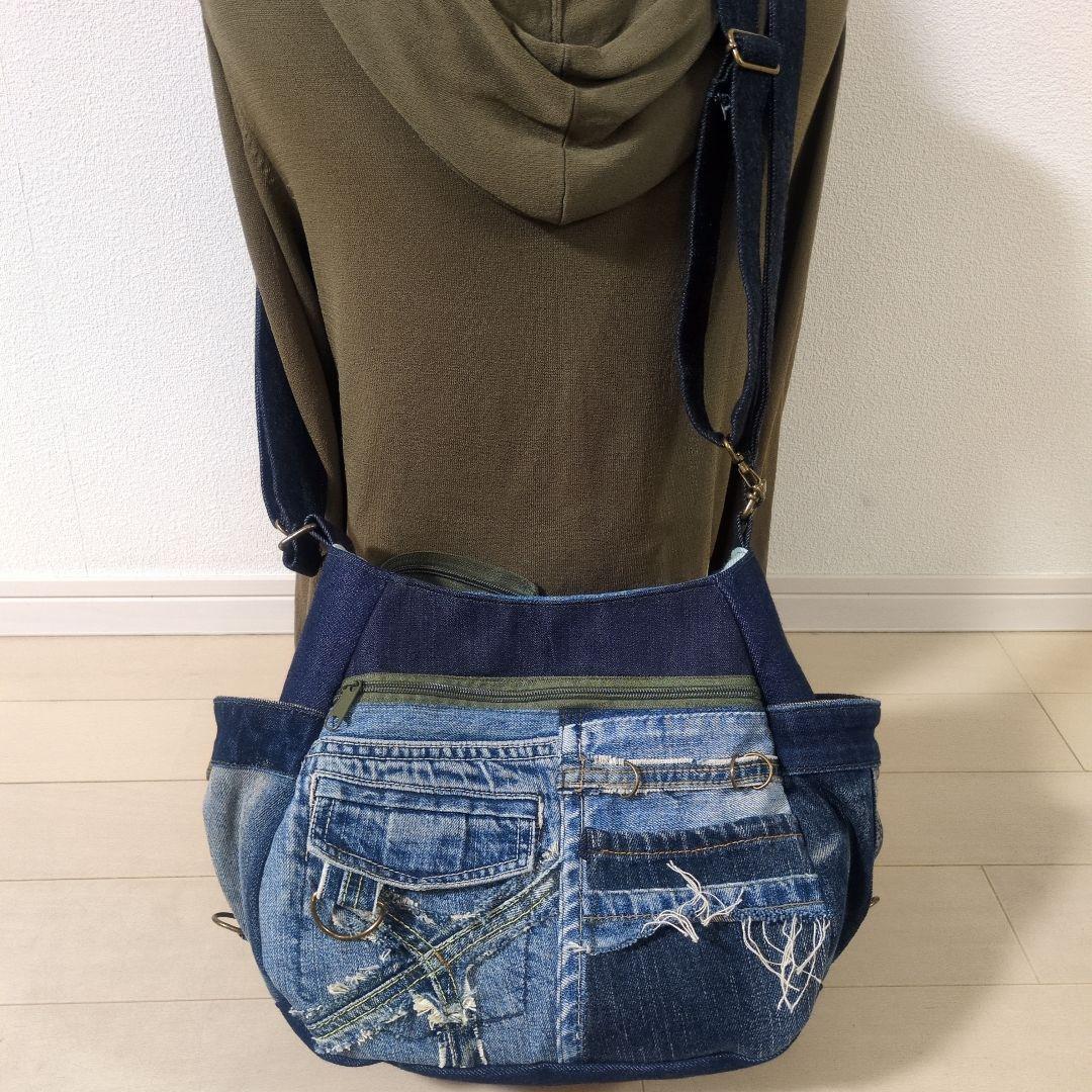 デニムリメイクバッグ　4way 　リメイクデニム　リュック　トート　ショルダー