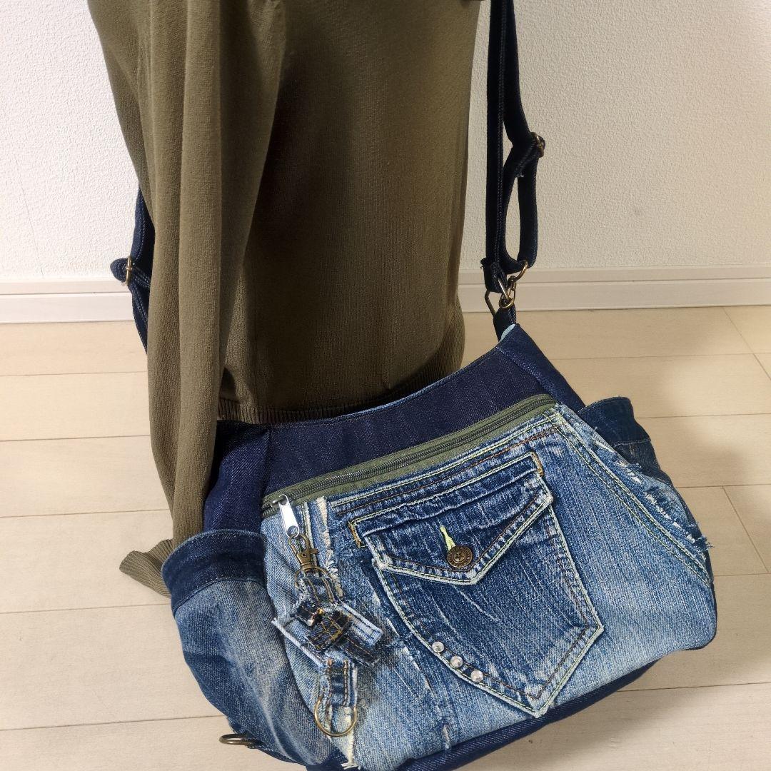 デニムリメイクバッグ　4way 　リメイクデニム　リュック　トート　ショルダー