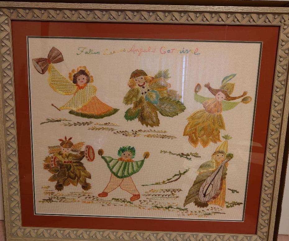 刺繍作品　額付き