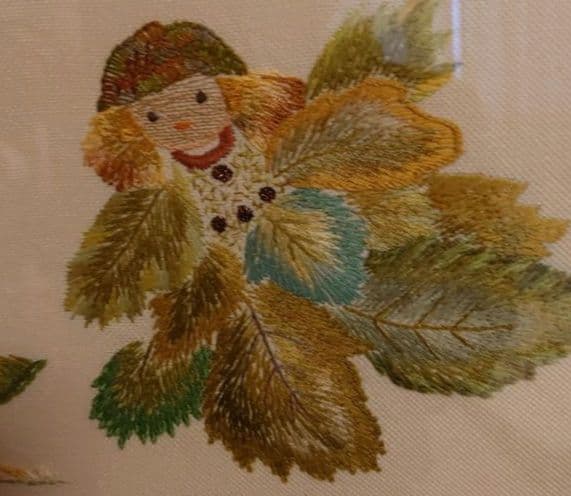 刺繍作品　額付き