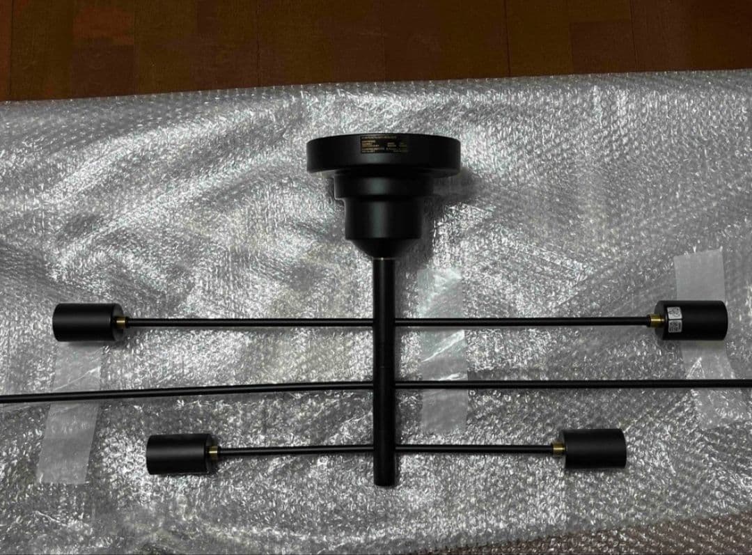 ASTRE アストル 照明　シーリングライト　／未使用に近い　電灯付き