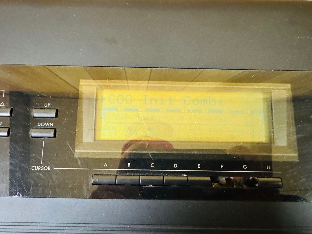 KORG T2 ミュージックワークステーション シンセサイザー コルグ