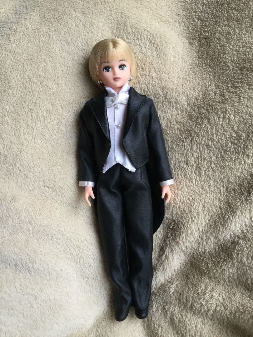 リカちゃん ♡ シャルル　ウェディングドール　ヴァンドーム青山