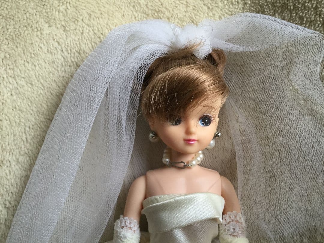 リカちゃん ♡ シャルル　ウェディングドール　ヴァンドーム青山