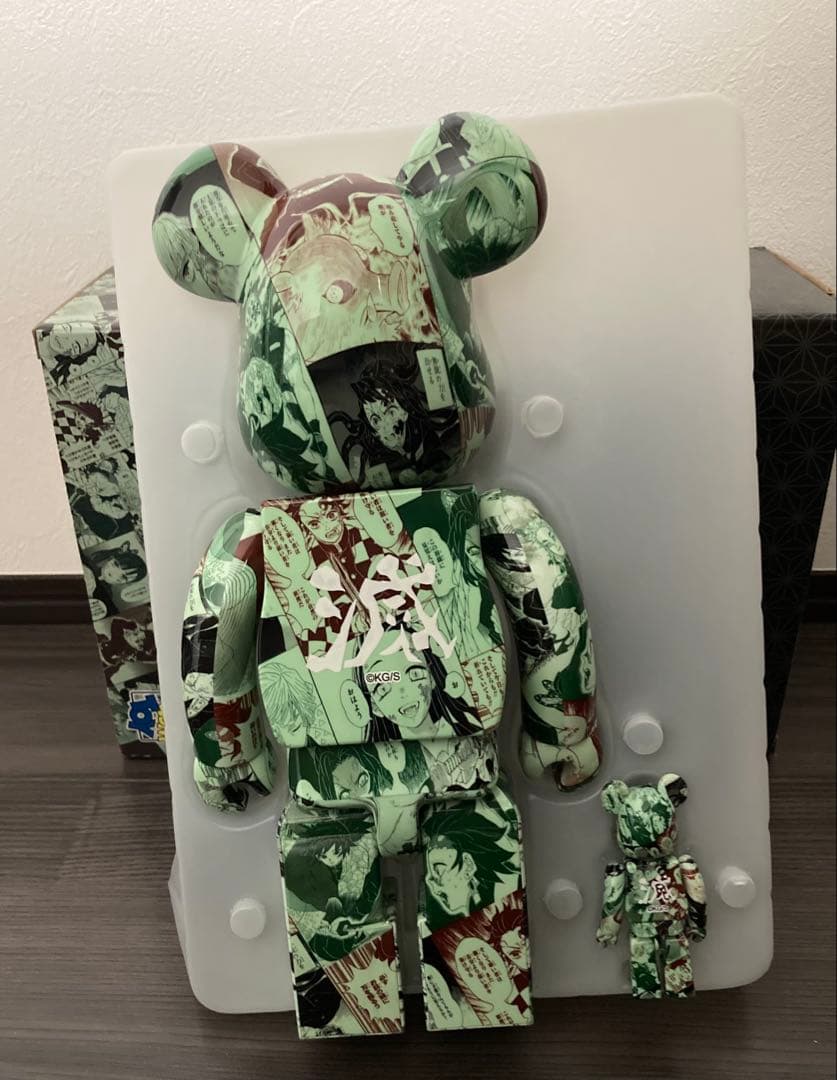 『鬼滅の刃』 BE@RBRICK 100% & 400%