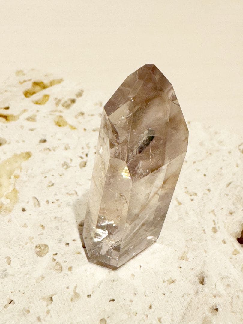 【激レア】希少　天然石　パウエライト入りアメシスト