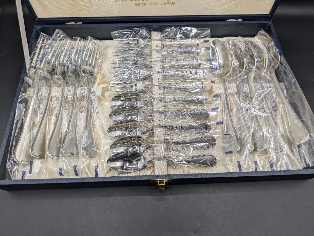 B【未使用品】LUCKYWOOD カトラリーセット 計25本 ステンレス