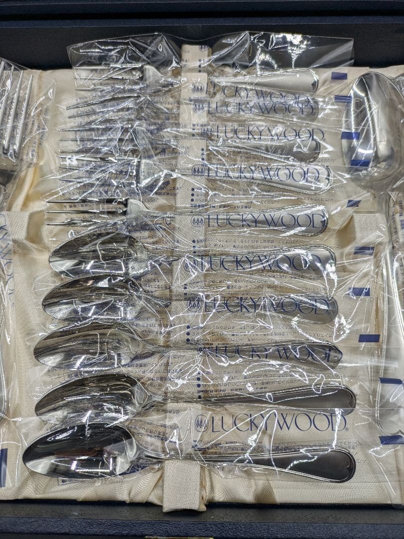 B【未使用品】LUCKYWOOD カトラリーセット 計25本 ステンレス