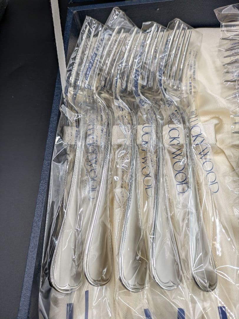 B【未使用品】LUCKYWOOD カトラリーセット 計25本 ステンレス