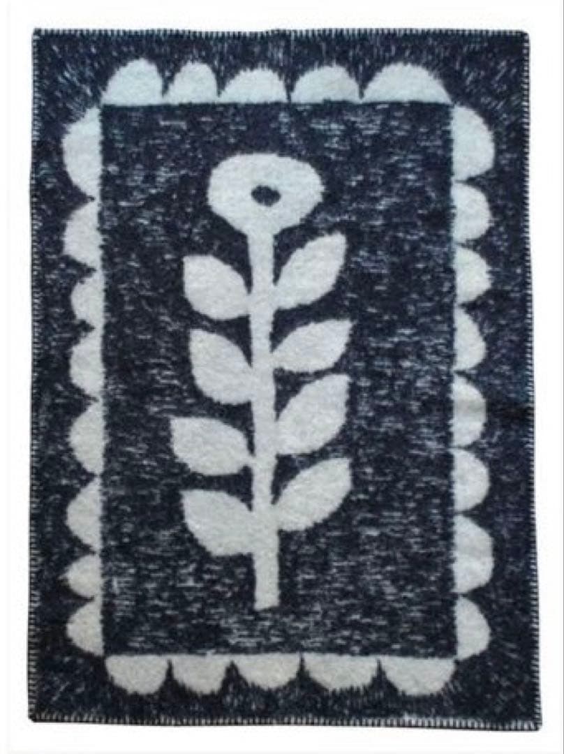 ミナ ペルホネンのブランケット