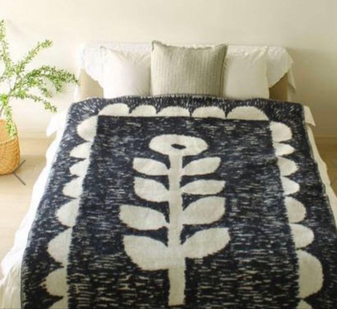 ミナ ペルホネンのブランケット