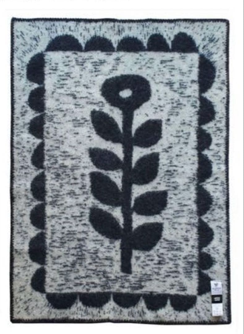 ミナ ペルホネンのブランケット