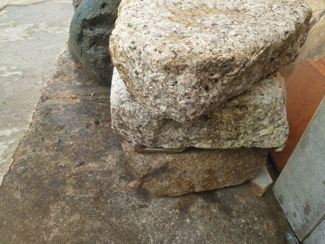 飛び石 踏み石 3枚 庭石 鑑賞石 坪庭 造園 自然石 庭石