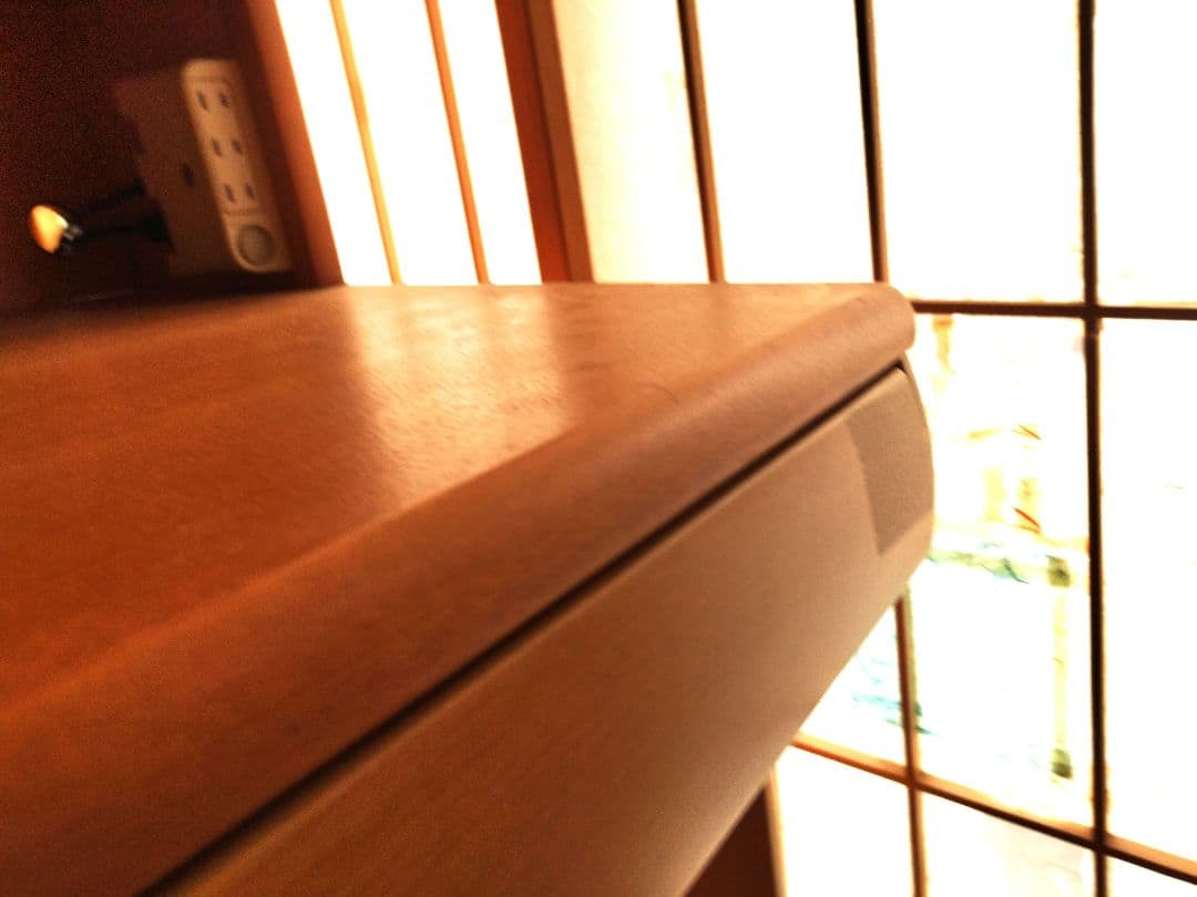 美品】ニトリ学習机　机の台のみ