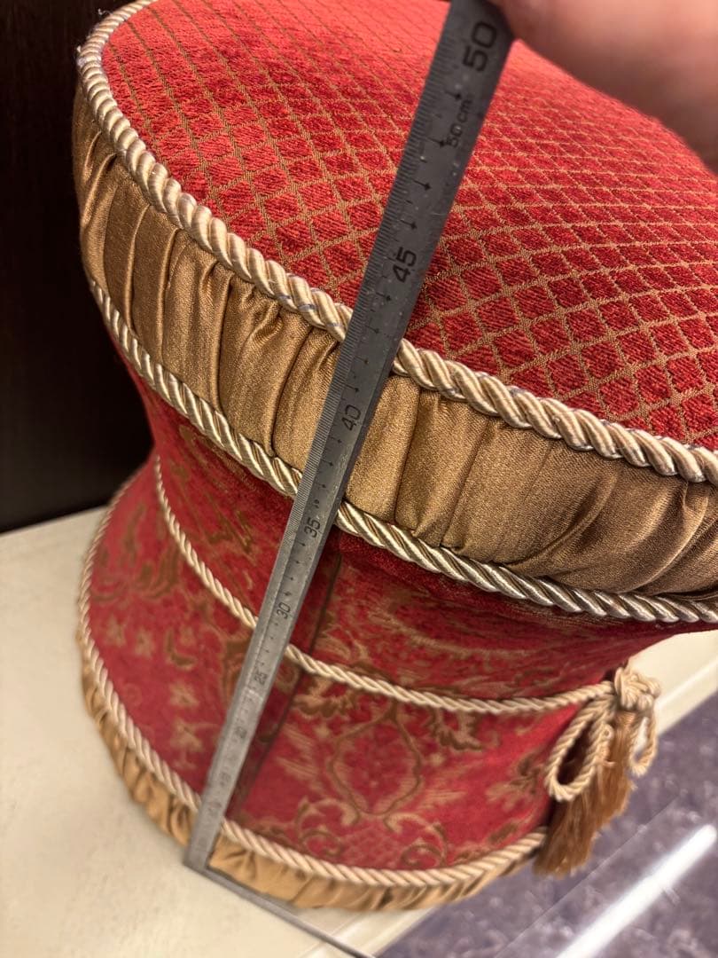 ジェニファーテイラーオットマンソファチェア