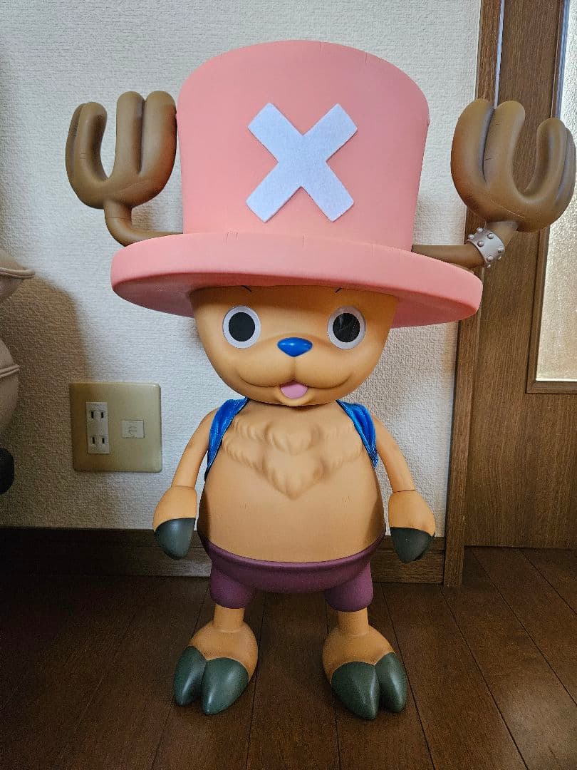 ONE PIECE トニートニー・チョッパー等身大フィギュア - メルカリ
