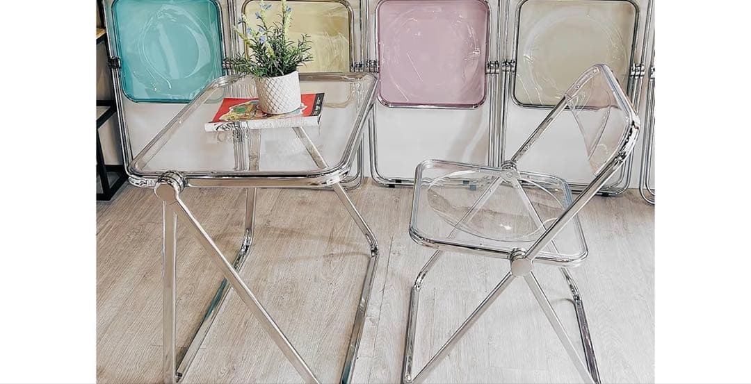 折りたたみ式透明ガラステーブル