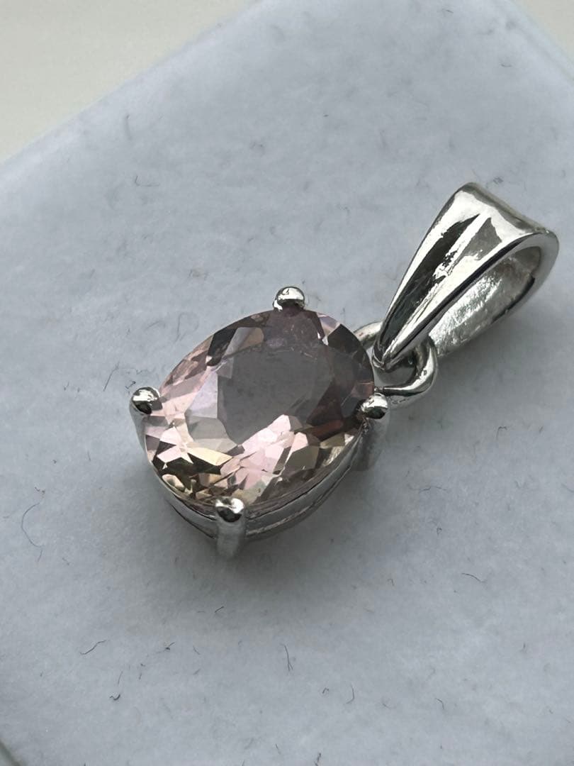 特価‼️トルマリン　オーバル　シルバーメッキ　ペンダント