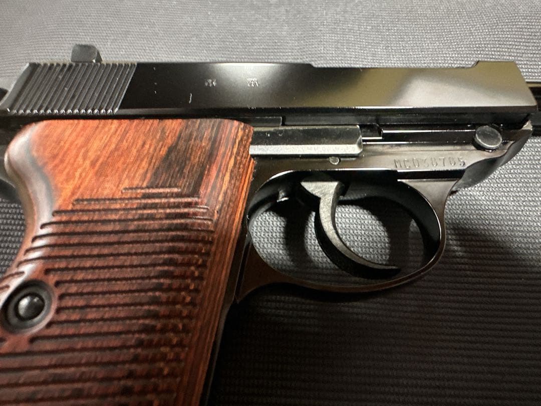 美品】マルゼン ワルサーP38 ac40 ブラックメタル PA木製グリップ