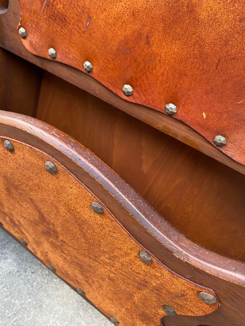 木製 2段　マガジンラック　レザー　アンティーク　ヴィンテージ