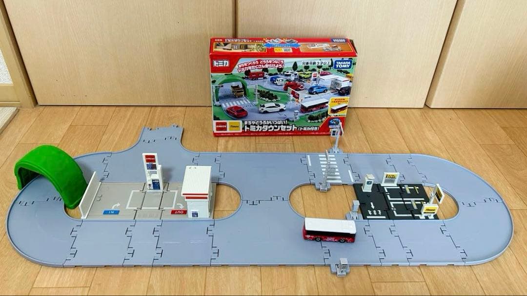 タカラトミー　トミカタウン 11点　セット　まとめ売り