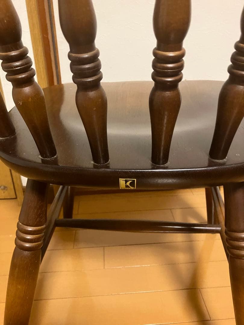 飛騨産業　キツツキマーク　ダイニングチェア②