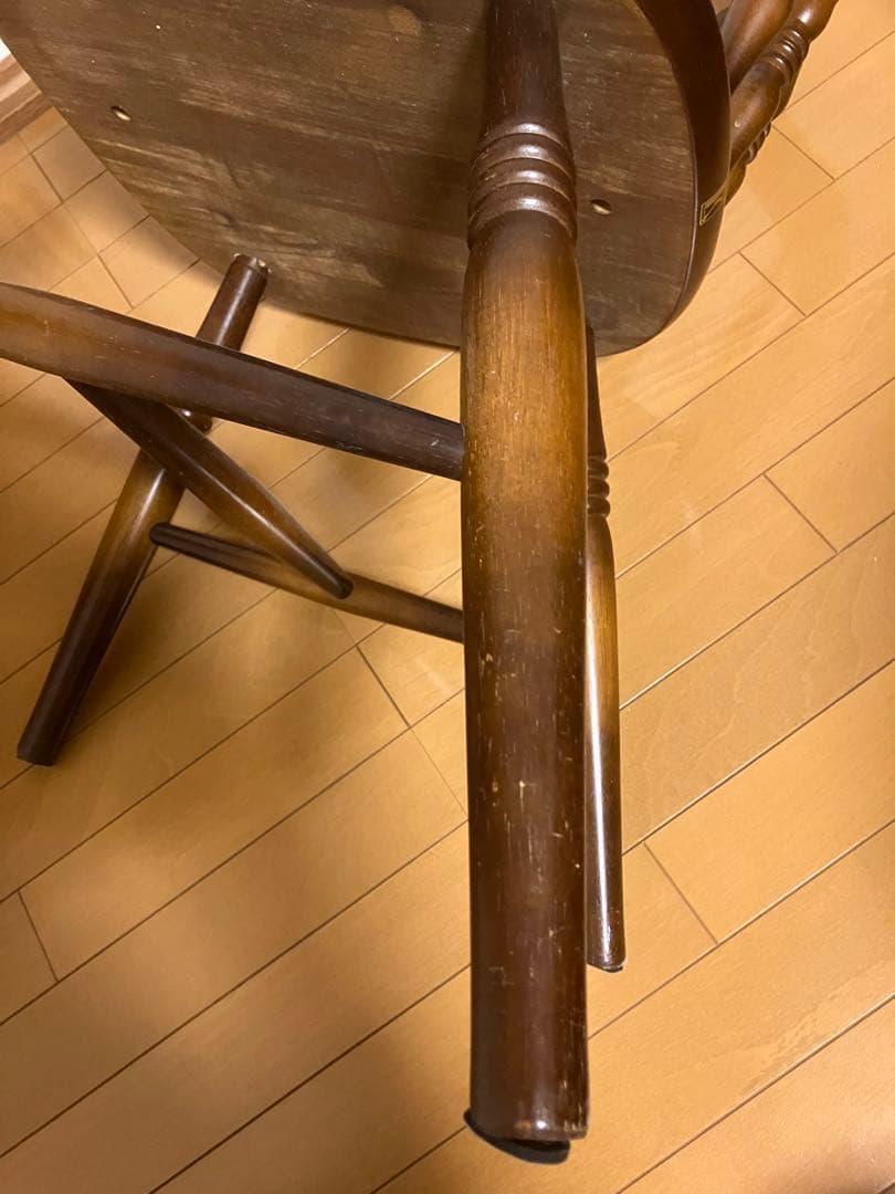 飛騨産業　キツツキマーク　ダイニングチェア②