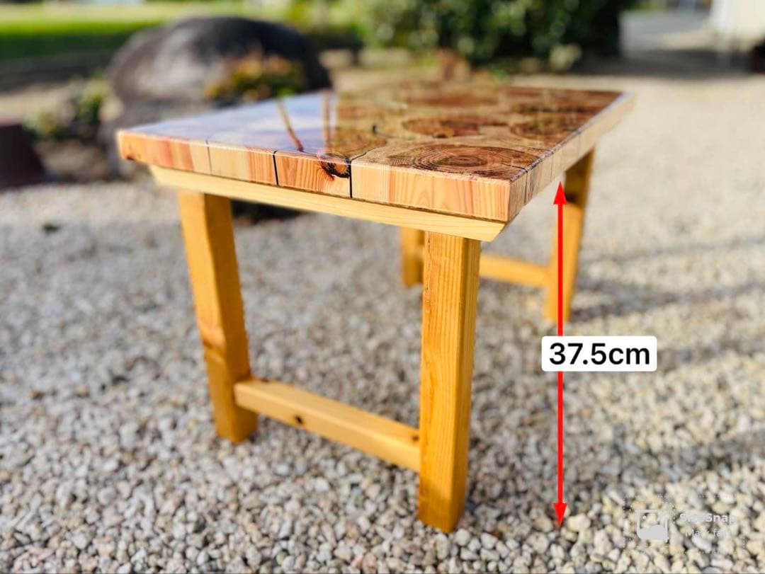 杉とヒノキのサイドテーブル／レジン仕上げ(表面) ローテーブル ②