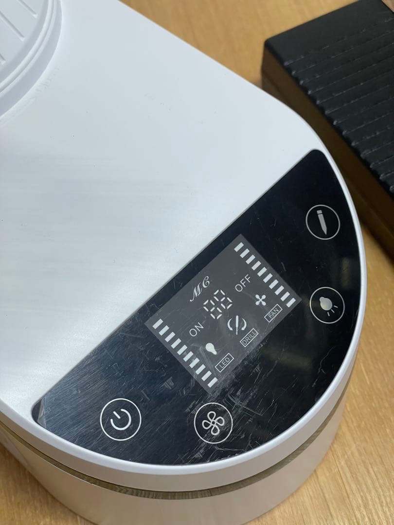 セール中❗️ネイル集塵機 フレキシブルホース付き ※別売フィルター付けます！