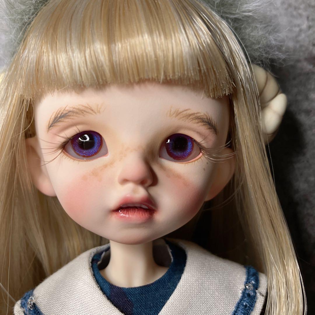 カスタムドール　　オビツ22ボディ