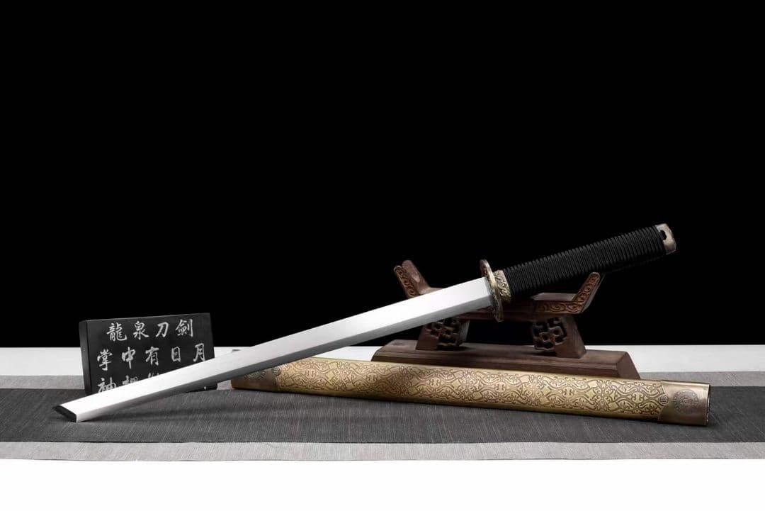 仏首唐刀20231120 古兵器 武具　刀装具　日本刀　模造刀 居合刀  短刀