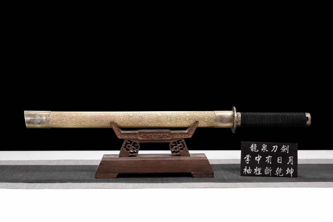 仏首唐刀20231120 古兵器 武具　刀装具　日本刀　模造刀 居合刀  短刀