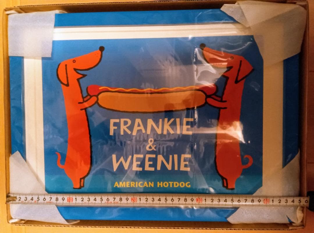 市原淳アート作品（ダックスフンド）