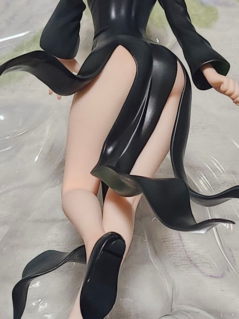 ワンパンマン タツマキ フィギュア AMAKUNI