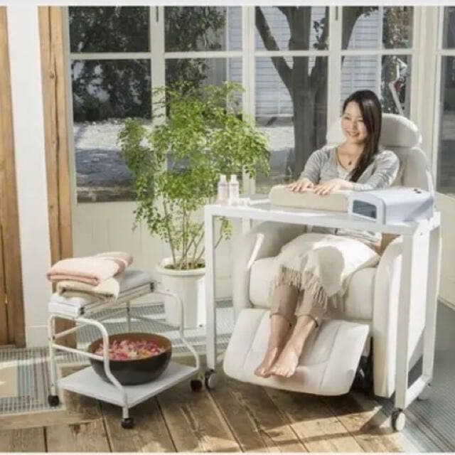 ポルテ　リクライニングチェア 電動　ネイルチェア フットチェア