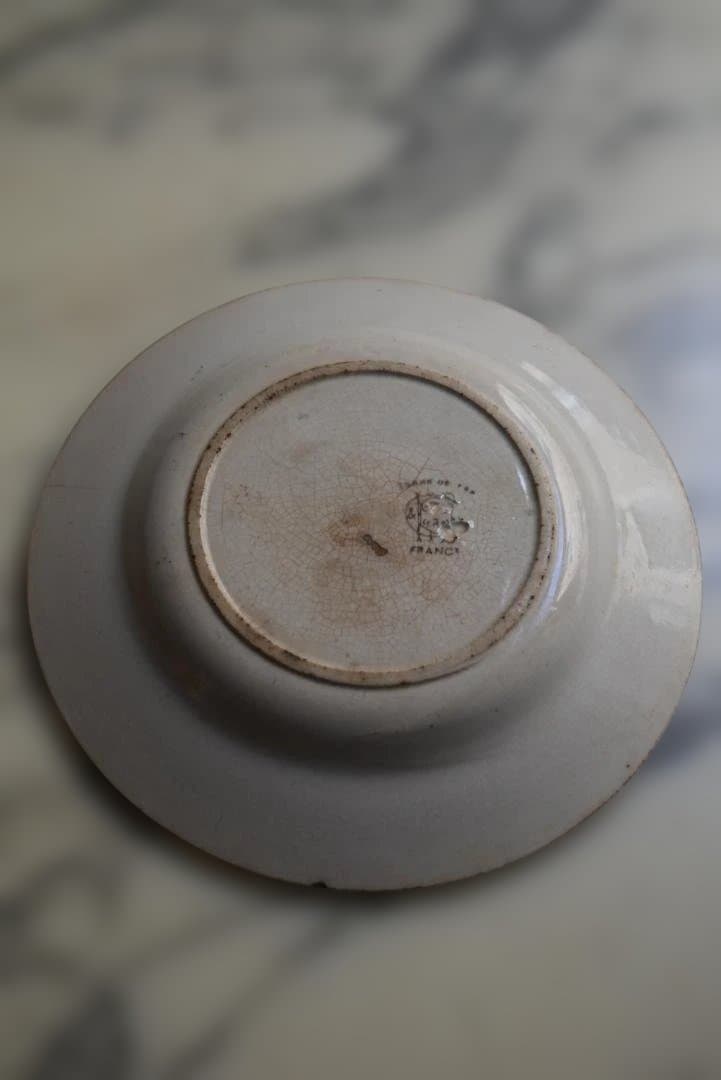 ショワジー・ル・ロワ 美しい気配の白皿（17㎝）古道具坂田 - メルカリ