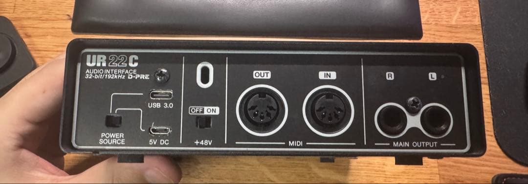 steinberg UR22C　オーディオインターフェイス