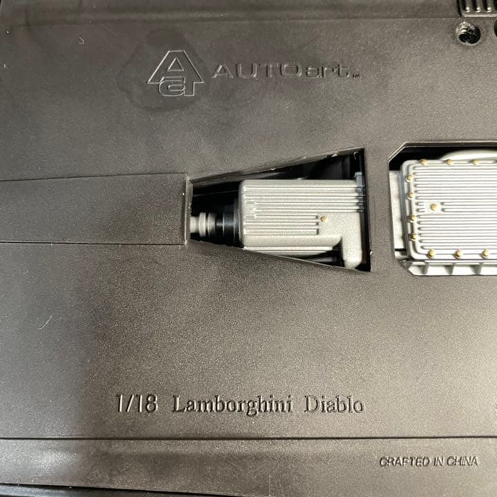 オートアート 1/18 ランボルギーニ ディアブロ ブラック