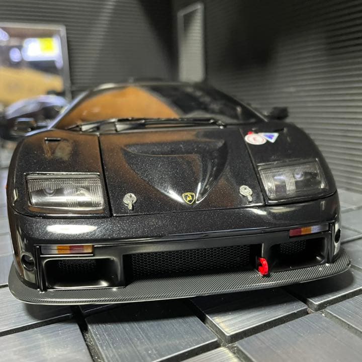 オートアート 1/18 ランボルギーニ ディアブロ ブラック