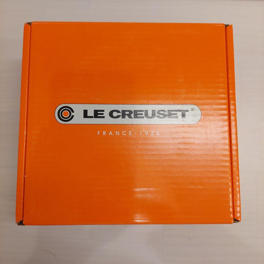 ル・クルーゼ ココット・ロンド チェリーレッド 新品未使用18cm