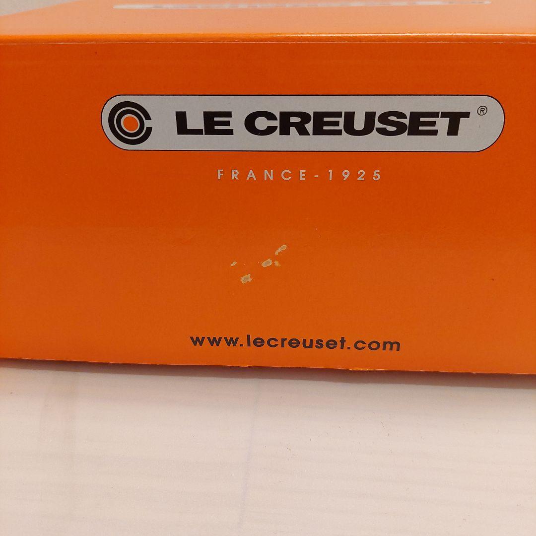 ル・クルーゼ ココット・ロンド チェリーレッド 新品未使用18cm