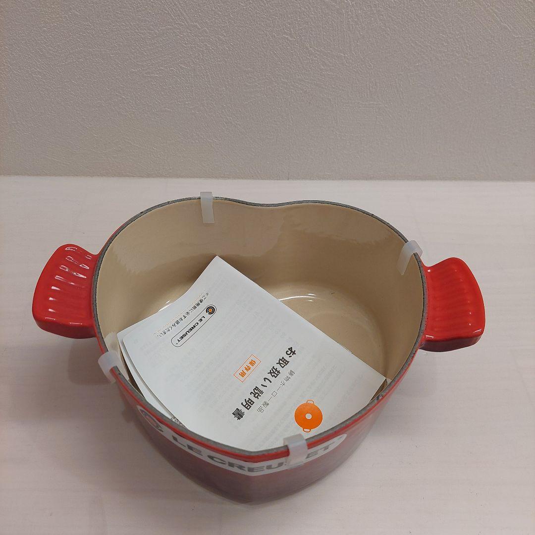 ル・クルーゼ ココット・ロンド チェリーレッド 新品未使用18cm