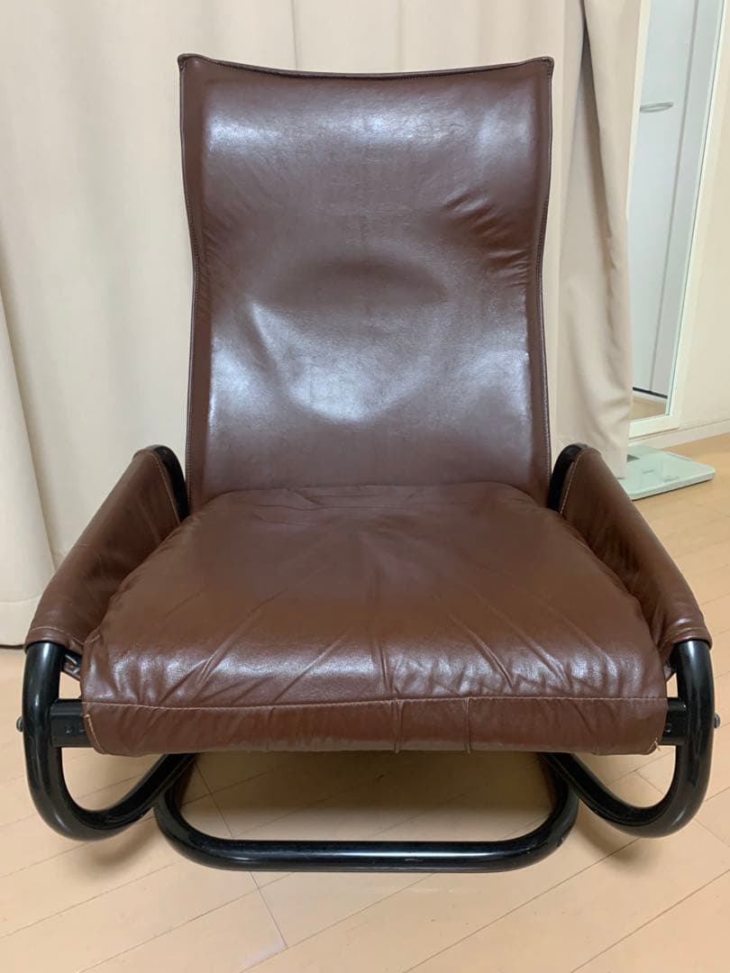 無段階リクライニング　回転　シングルソファ　茶　革　オットマン付き