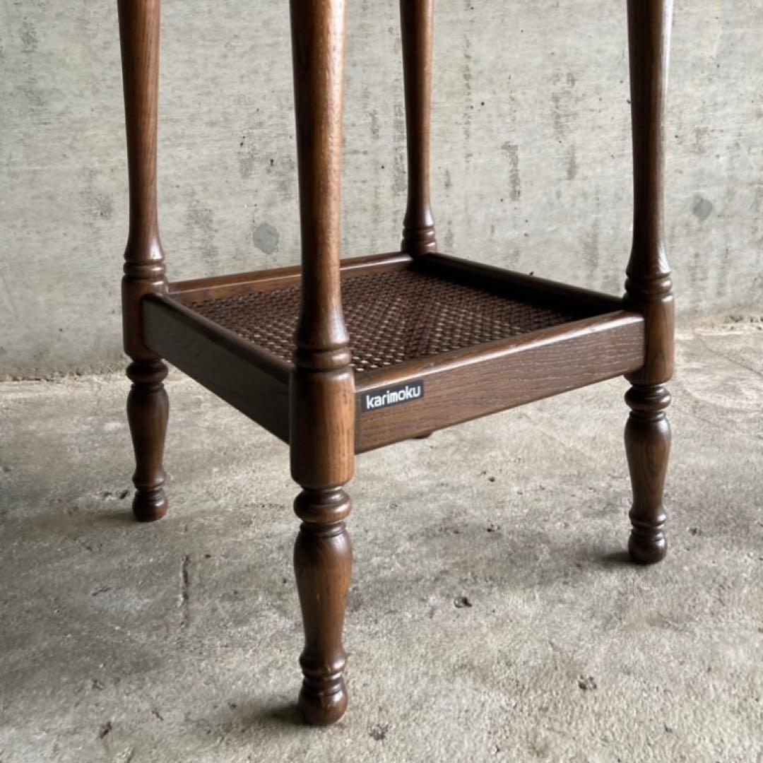 カリモク グランドコロニアル サイドテーブル 電話台 花台 木製 籐編み レトロ