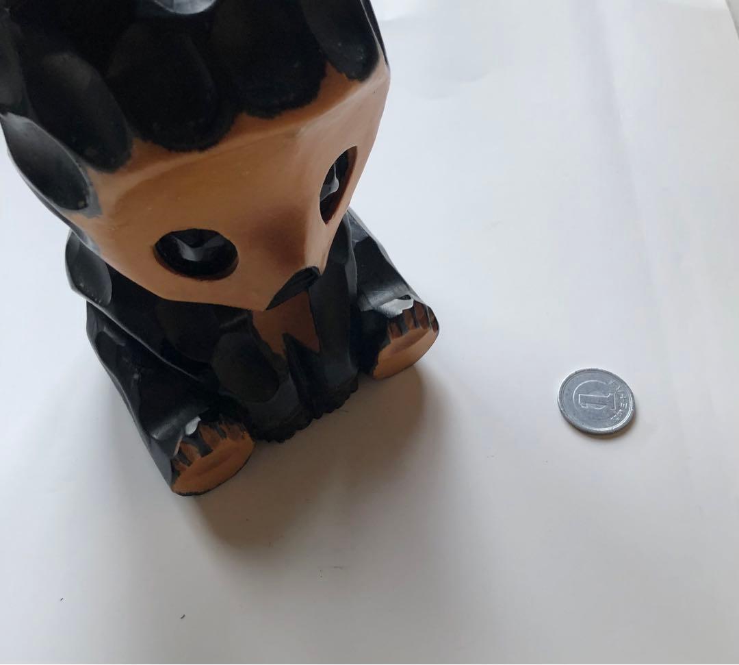 木彫りクマ　座りタイプA 黒