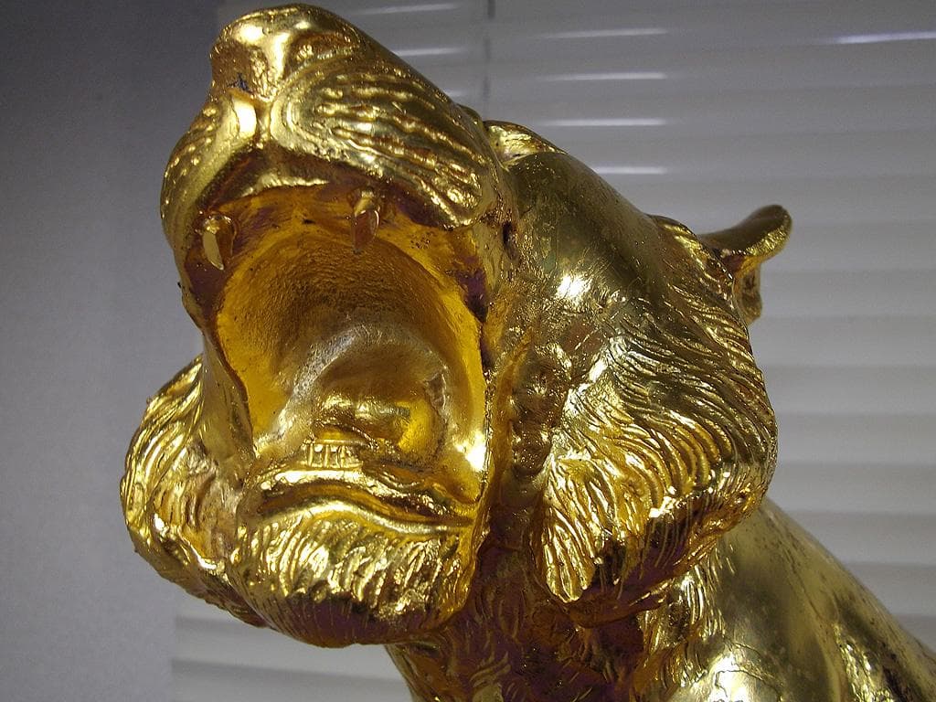勝彦作 虎 鋳銅 置物 金箔押し 幅63cm 高さ30cm 重さ5.8kg トラ