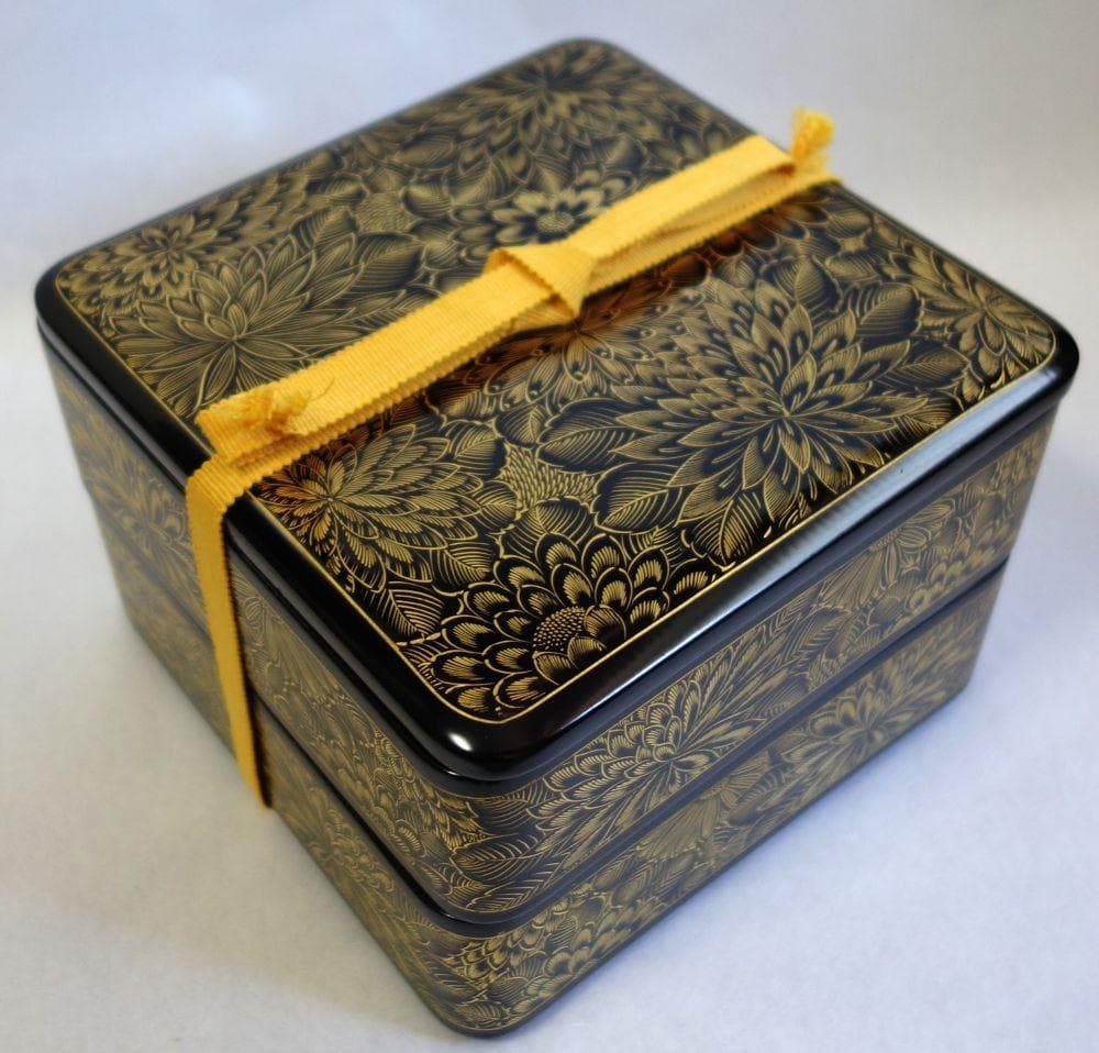 輪島塗 沈金菊花文様 二段重箱 - メルカリ